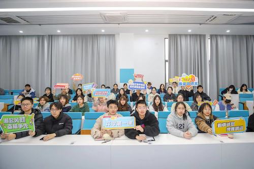 7a940568bc62407611089c89f65f941